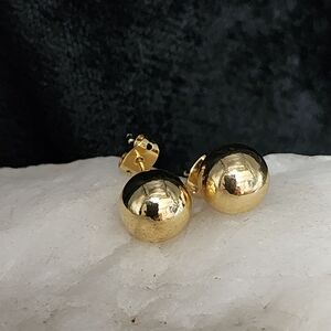 Minimalist Jewelry Studs Rhodium 18K Gold Plated Lightweight Hypoallergenic